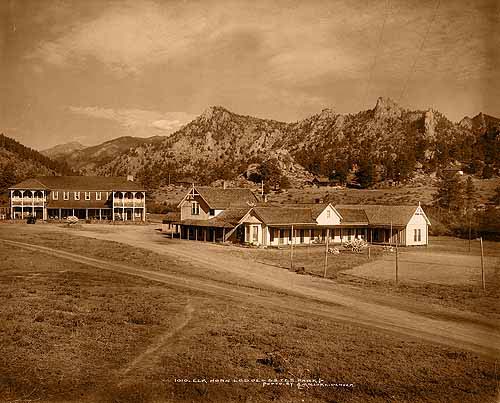 ElkHorn Lodge - Estes Park