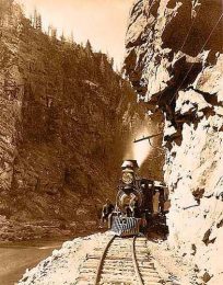 Train in Black Canyon of the Gunnison