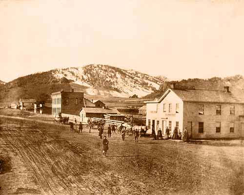 13th and Pearl Street