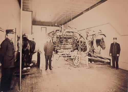 Early Boulder Fire Engines