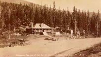Berthound Pass Inn