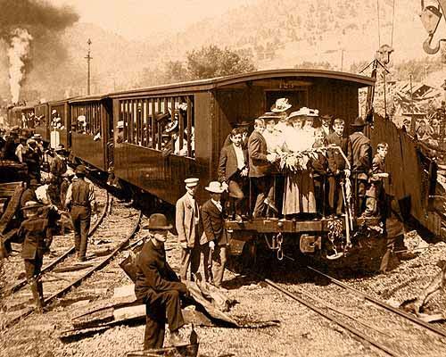 Train Excursion Through Boulder