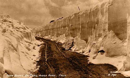Snow Banks on Trail Ridge Road Snow Banks on Trail Ridge Road