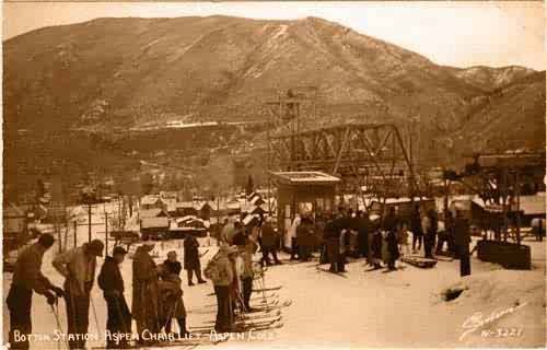 Aspen chair lift - Bottom station