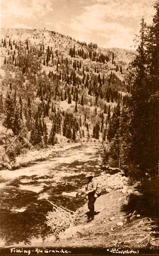 Fishing on the Rio Grande