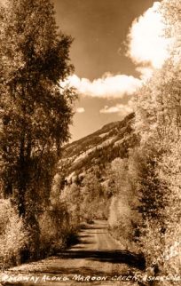 Roadway along Maroon Creek