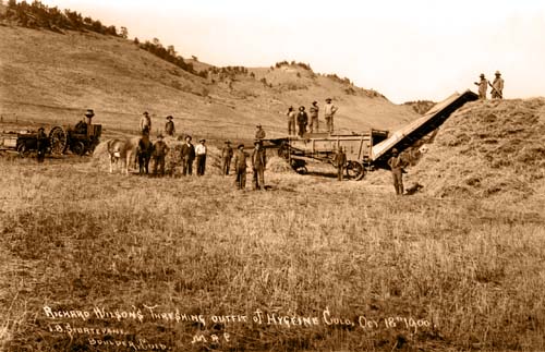 Threshing Outfit Threshing Outfit