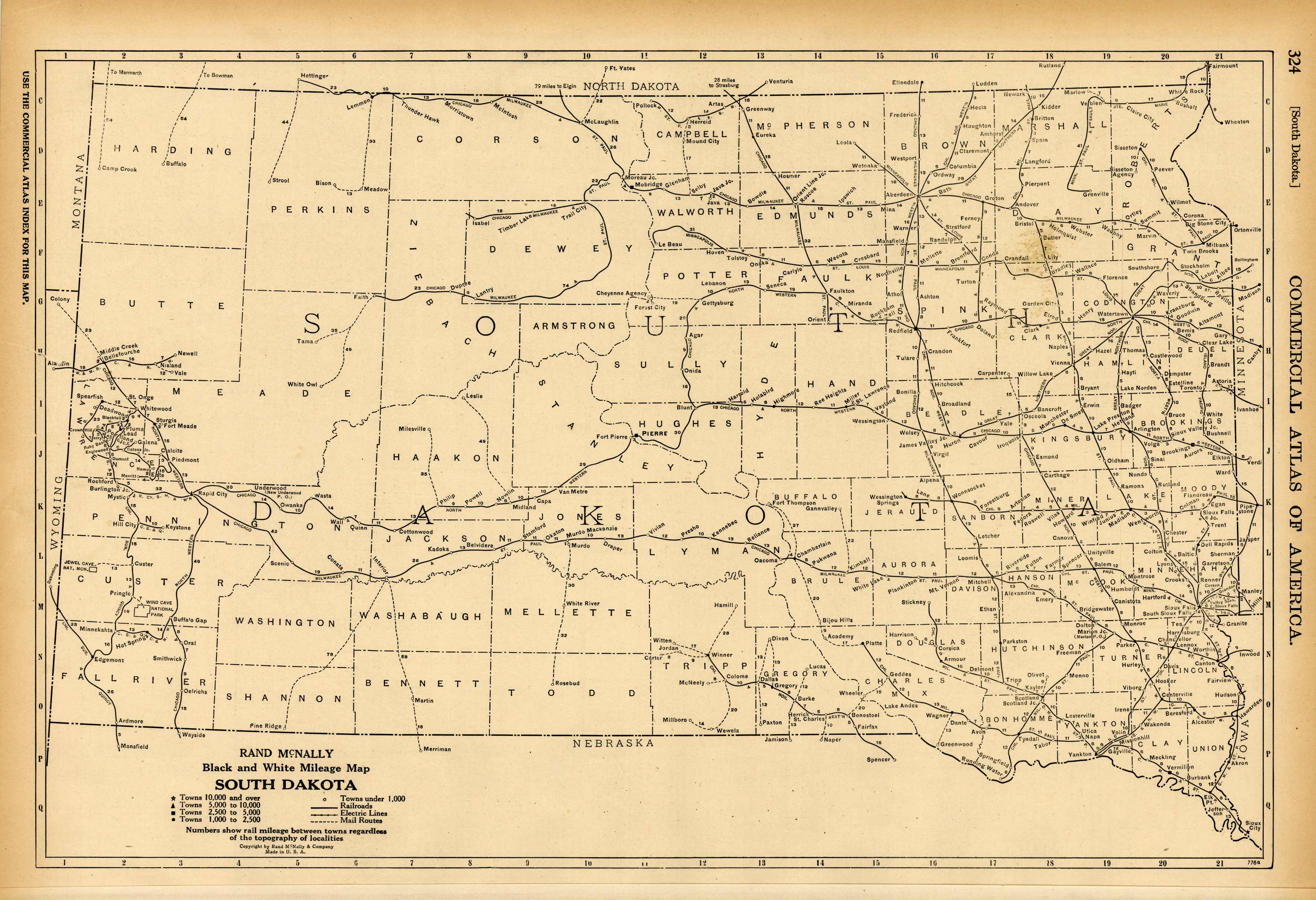 Black and White Mileage Map of South Dakota Art Source International